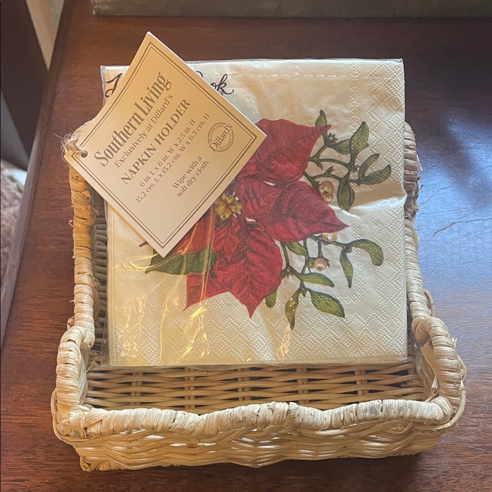 Southern Living Woven Basket with Red and Green paper Napkin Set